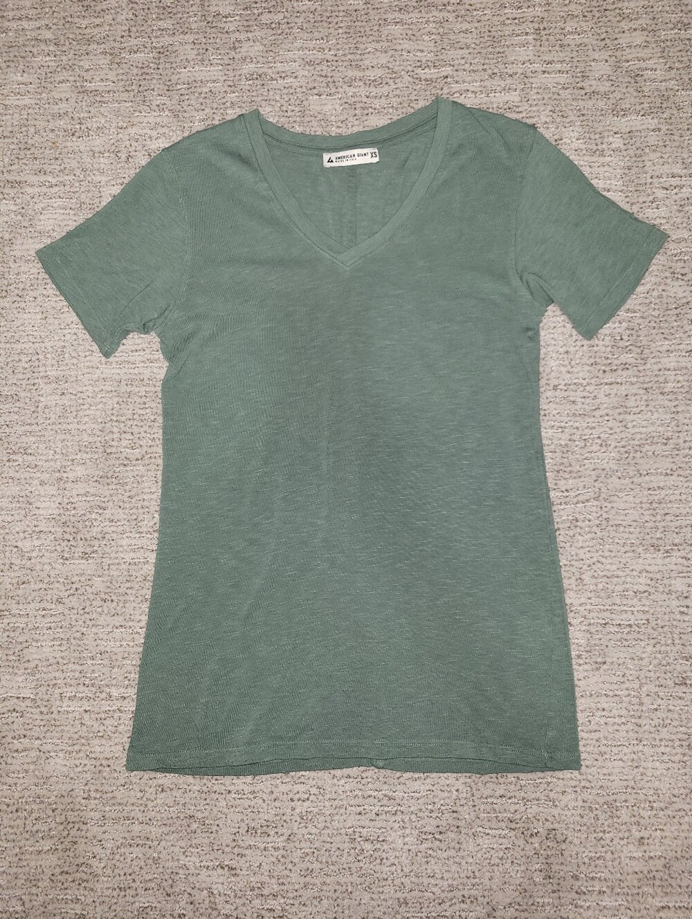 American Giant Premium Slub V-neck Tee